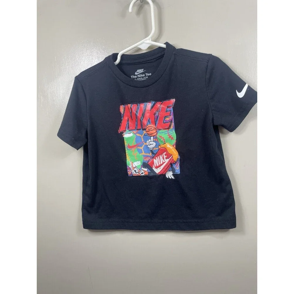 Nike Boys' Big Kids' Back Hit Shoebox Mascot Graphic Tee